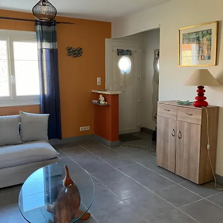 بيت للعطل Maison De Village A Avec Terrasse *